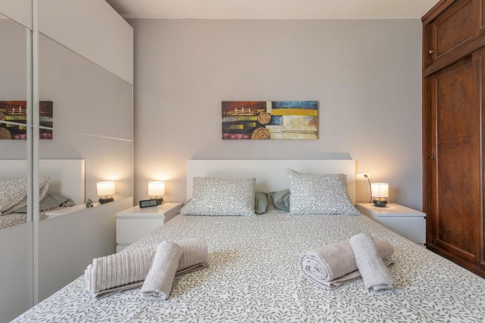 Living room, Bedroom