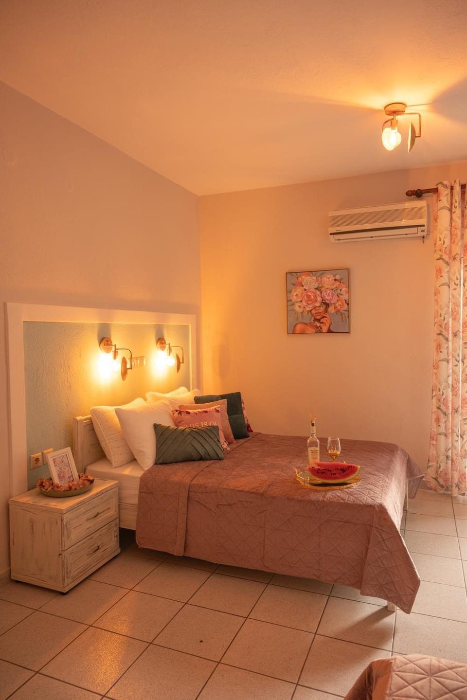 Bed, Bedroom