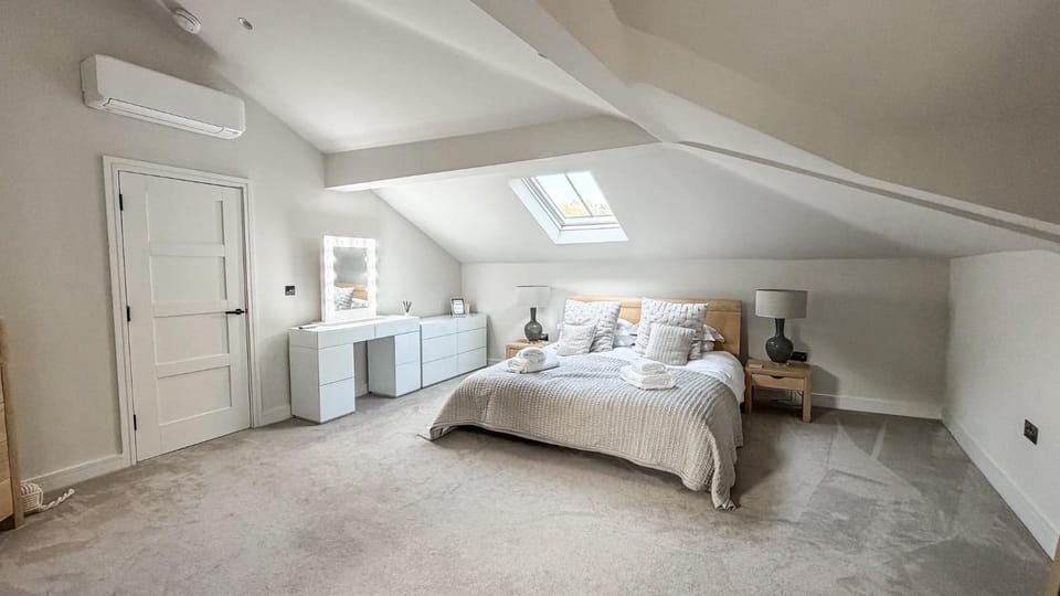 The Coach House, Barrells Court Apartment in Wychavon District