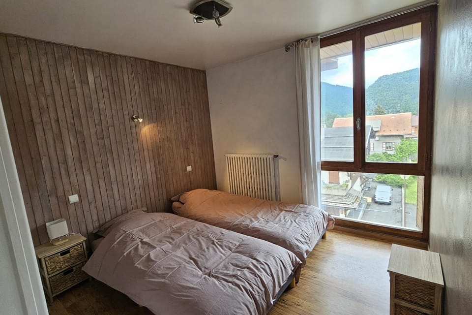2-bedroom apartment on the village square Apartment in La Clusaz