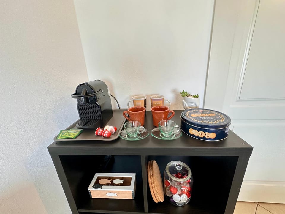 Coffee/tea facilities