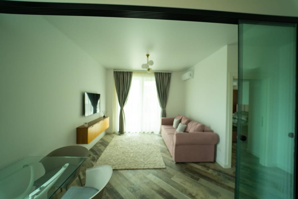 CristAlex Sunset Apartment in Constanta