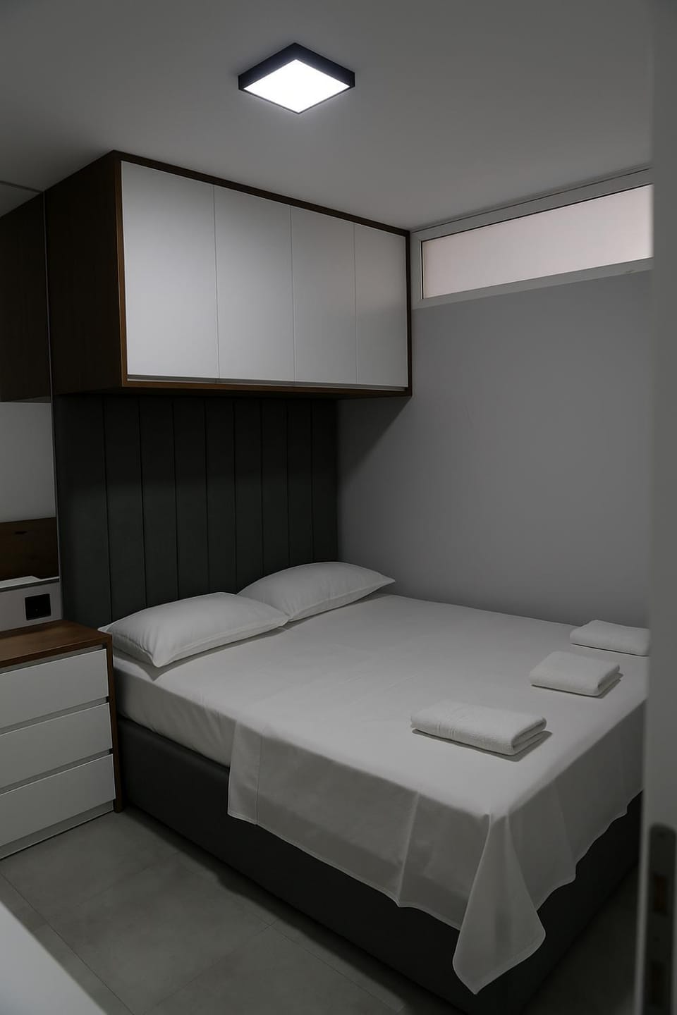 Bed, Photo of the whole room, Bedroom, towels, wardrobe
