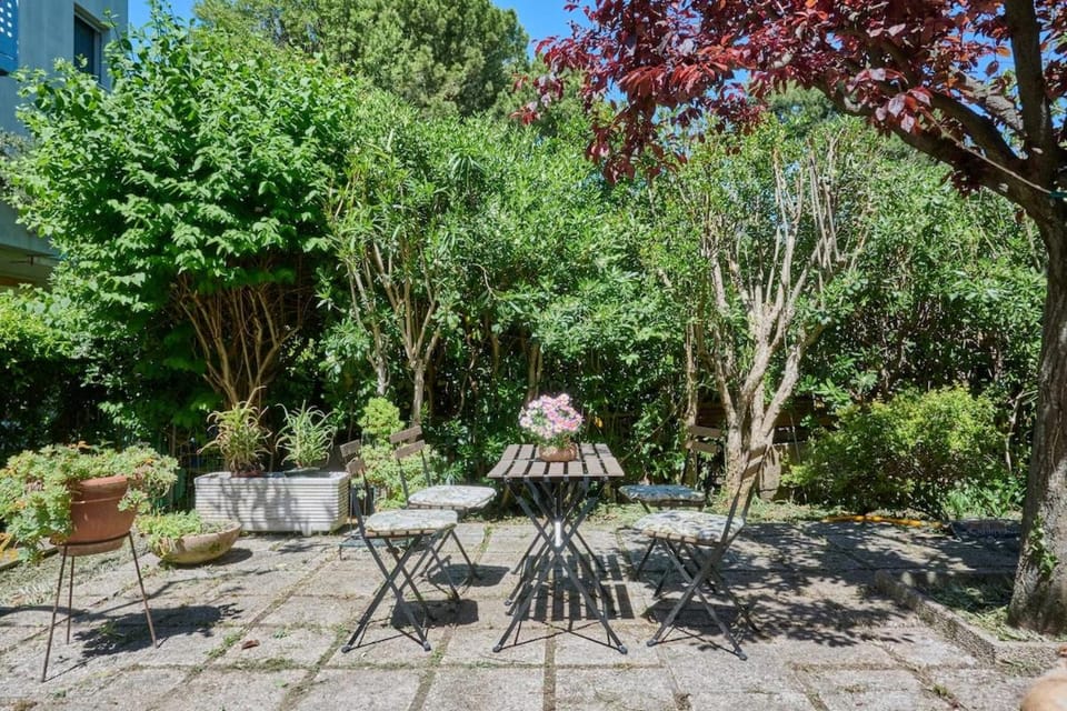 Patio, Spring, Day, Garden view