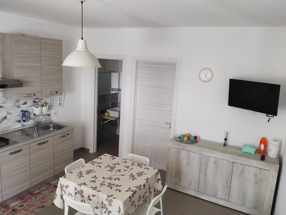DonaWave Apartment in Torre San Giovanni