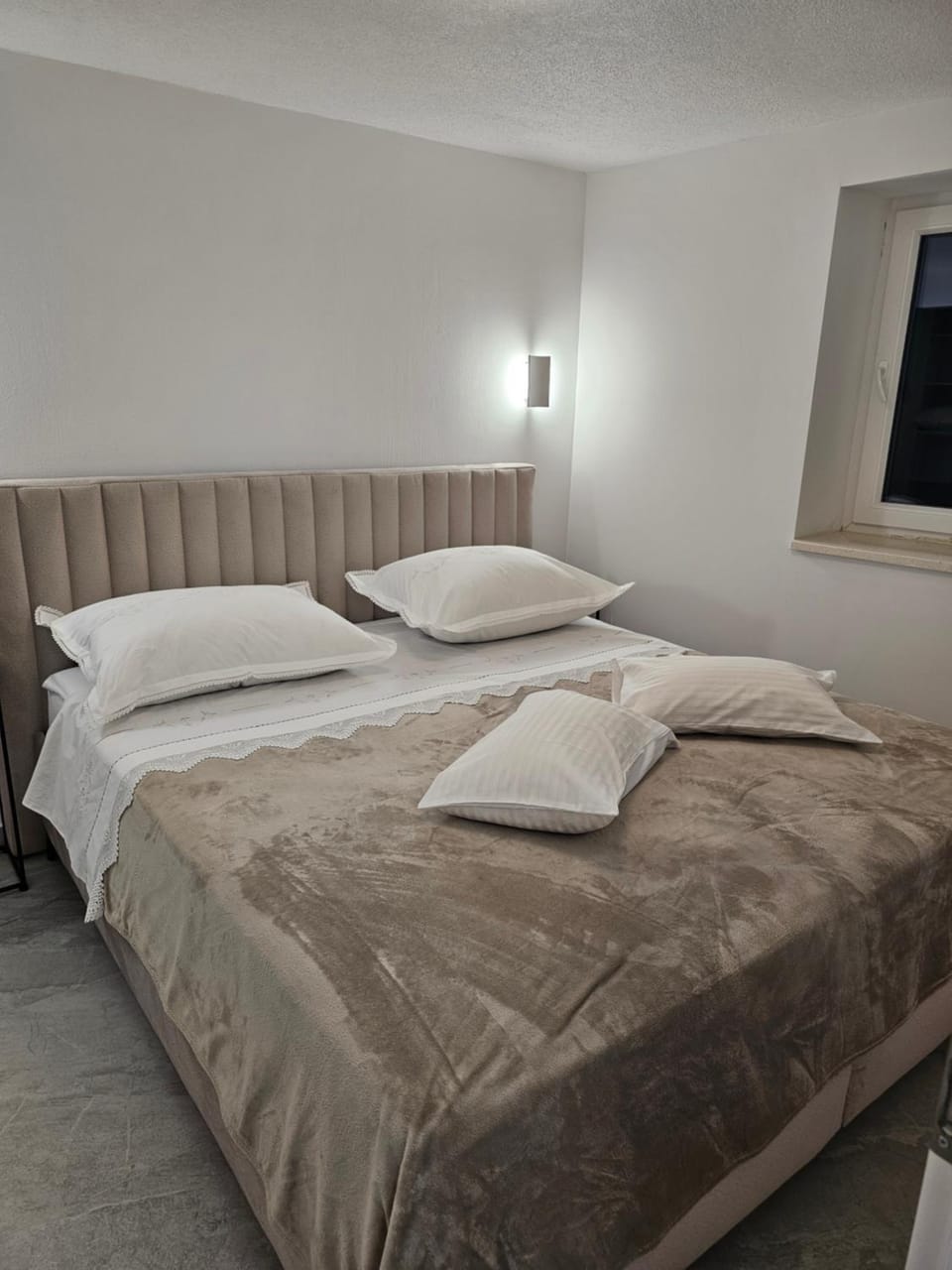 Betina apartments with parking space near the beach Apartment in Murter