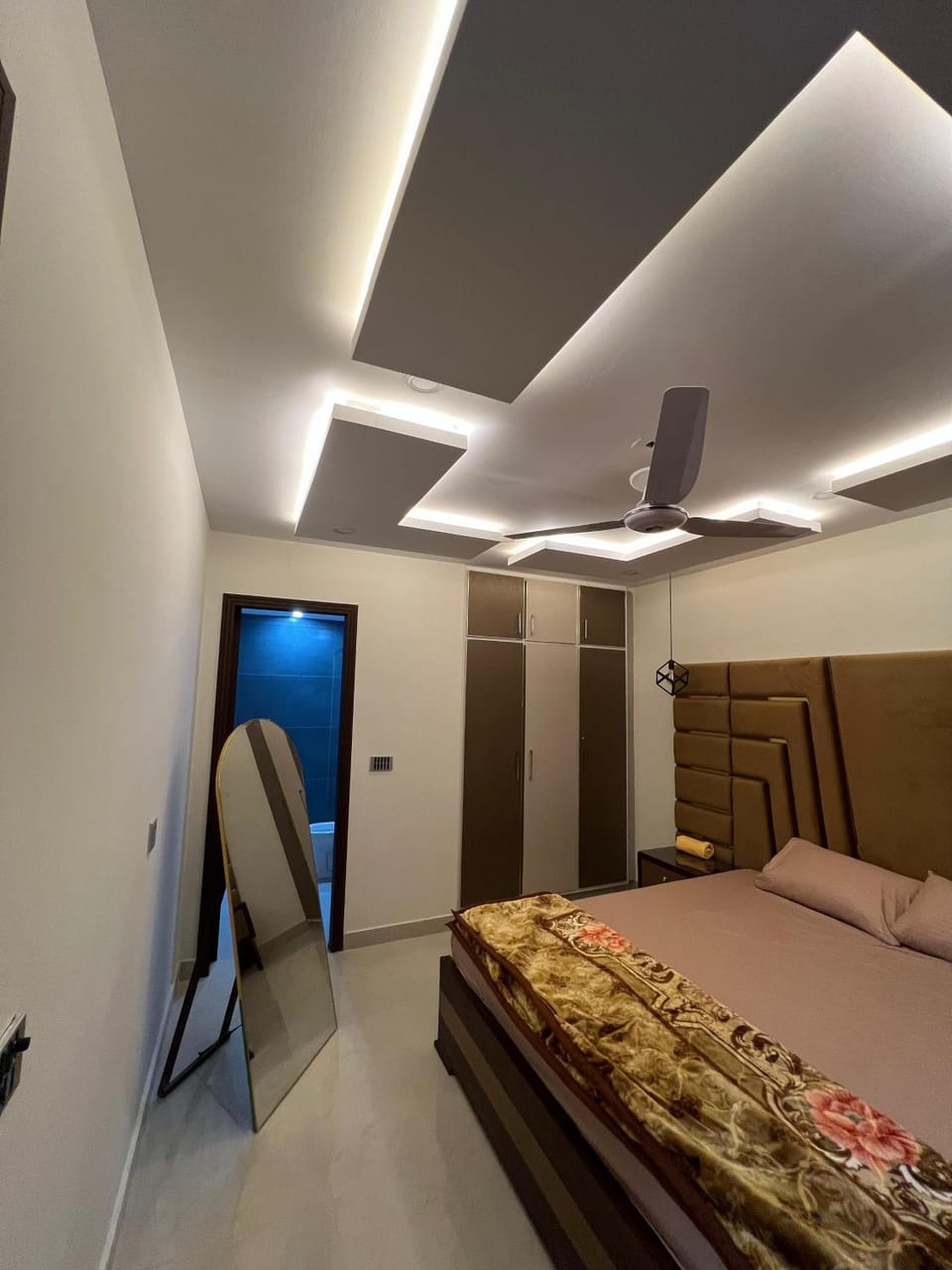 1 bed Luxury penthouse Secured 502 Apartment in Lahore