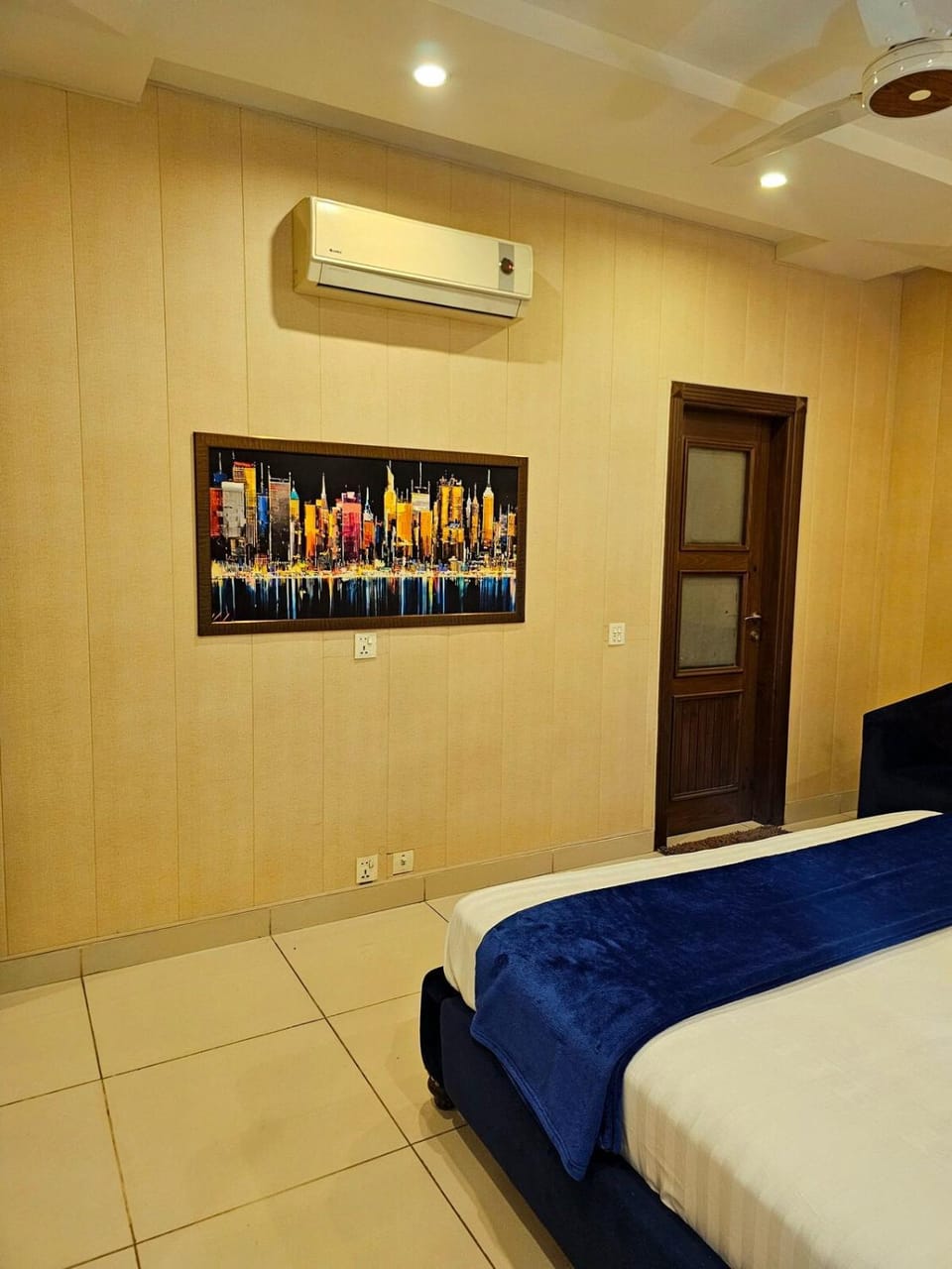 Serenity Suite 2 BHK LHR Apartment in Lahore