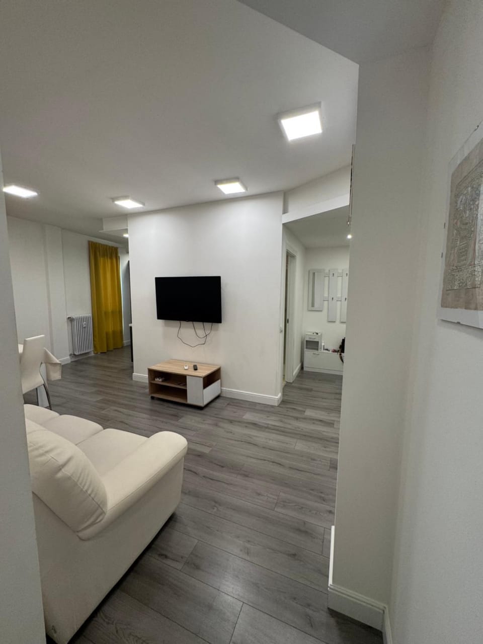 Communal lounge/ TV room, Lounge or bar, Lunch, air conditioner