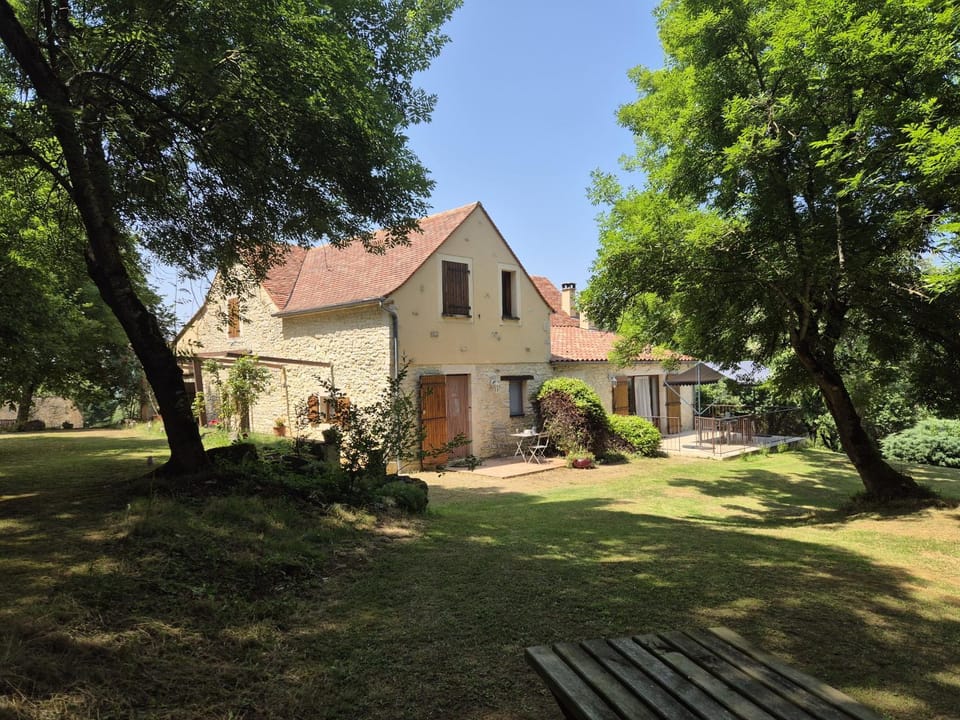Property building, Spring, Day, Natural landscape, Garden view