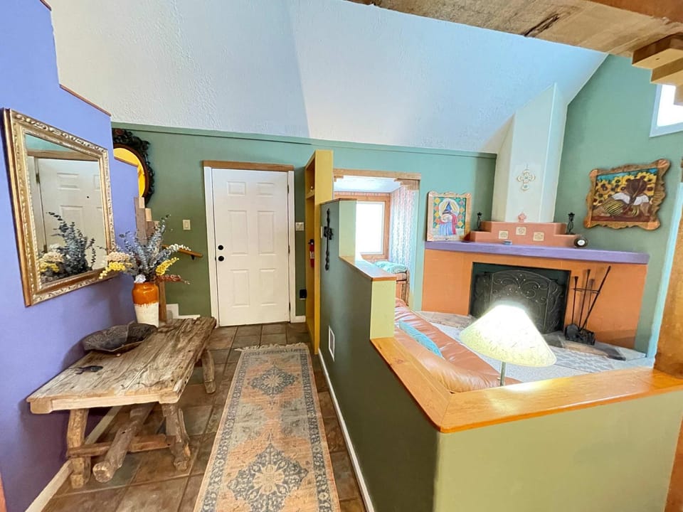 Peaceful Pines Retreat House in Ruidoso