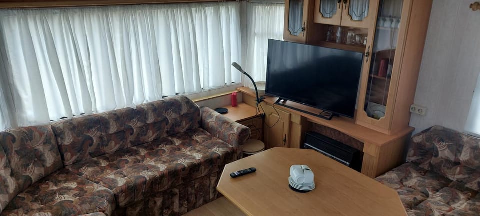Caravan 291A Campground/ 
RV Resort in Drenthe (province)