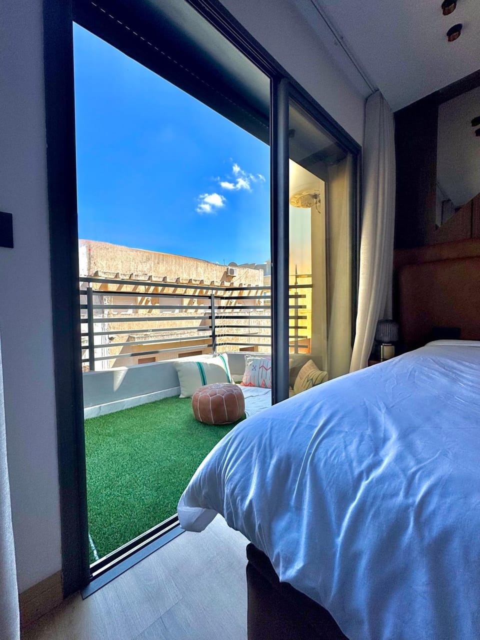 Bed, View (from property/room), Balcony/Terrace, Photo of the whole room, Bedroom