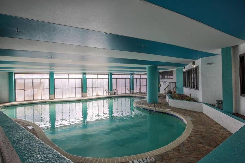 Unique Oceanfront Luxury Suite, Dogs Welcome! 406 Apartment in Myrtle Beach