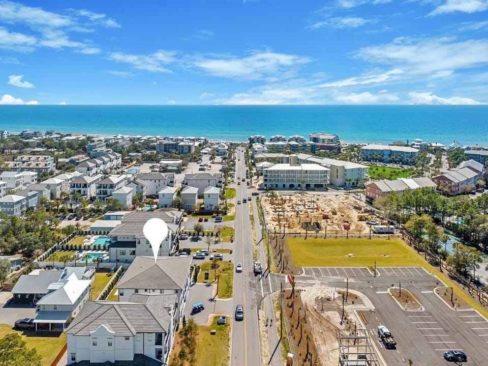 Emerald Palace by Travel Life Vacations House in South Walton County