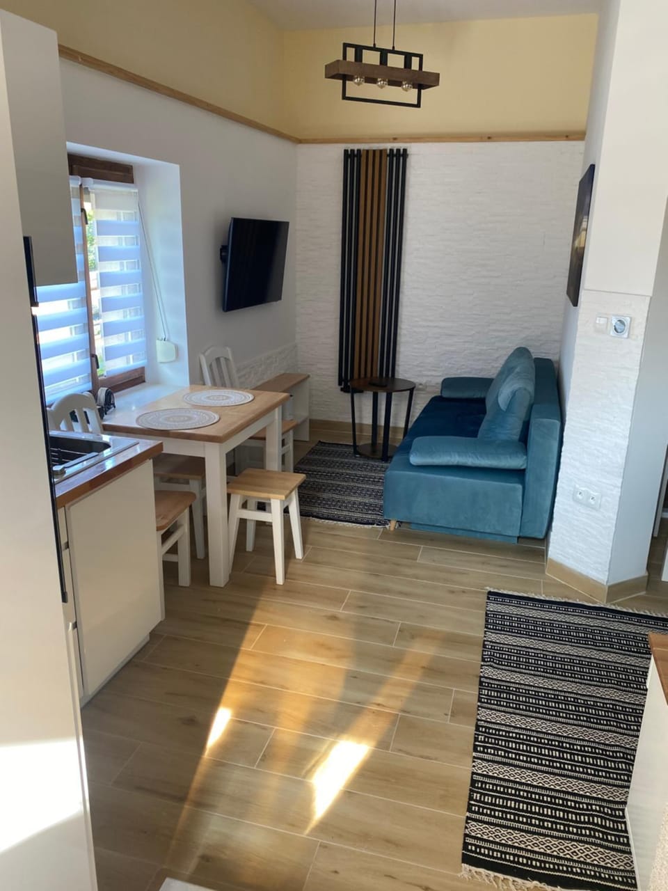 Communal lounge/ TV room, TV and multimedia, Living room