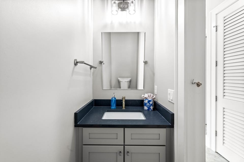 Grand Pearl by Travel Life Vacations House in Rosemary Beach