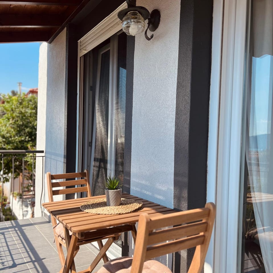 Patio, Balcony/Terrace