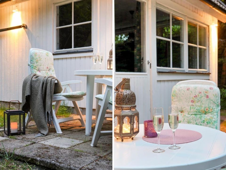 Peaceful cabin with fireplace in the middle of nature Cabin in Skåne County