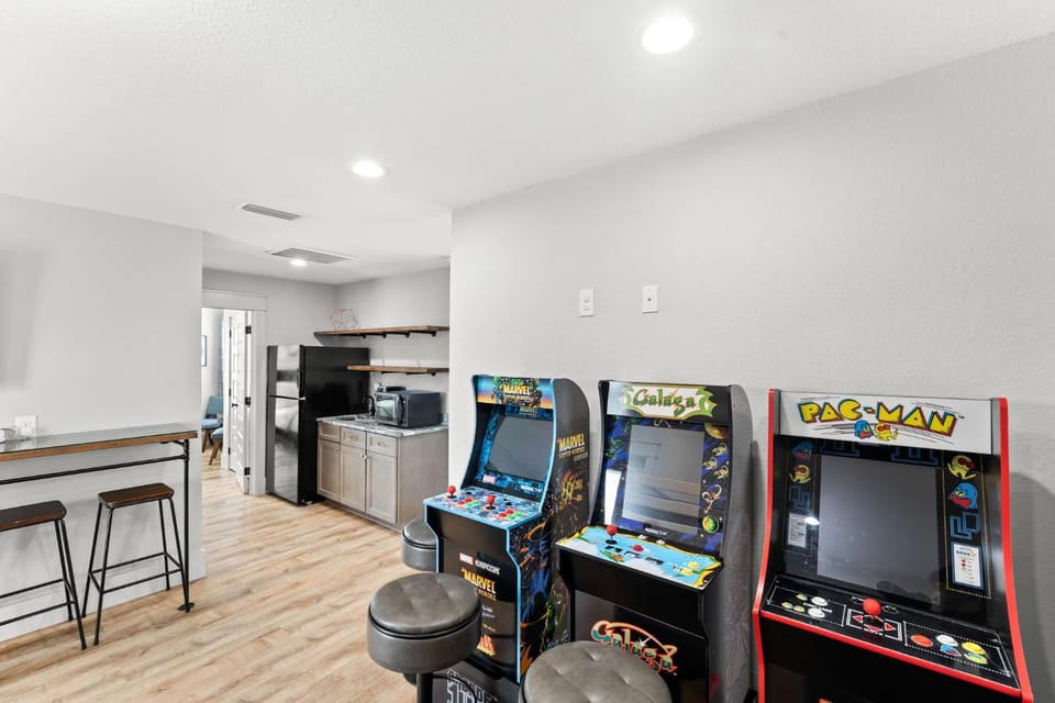 Snazzy Coconut by Travel Life Vacations House in Miramar Beach