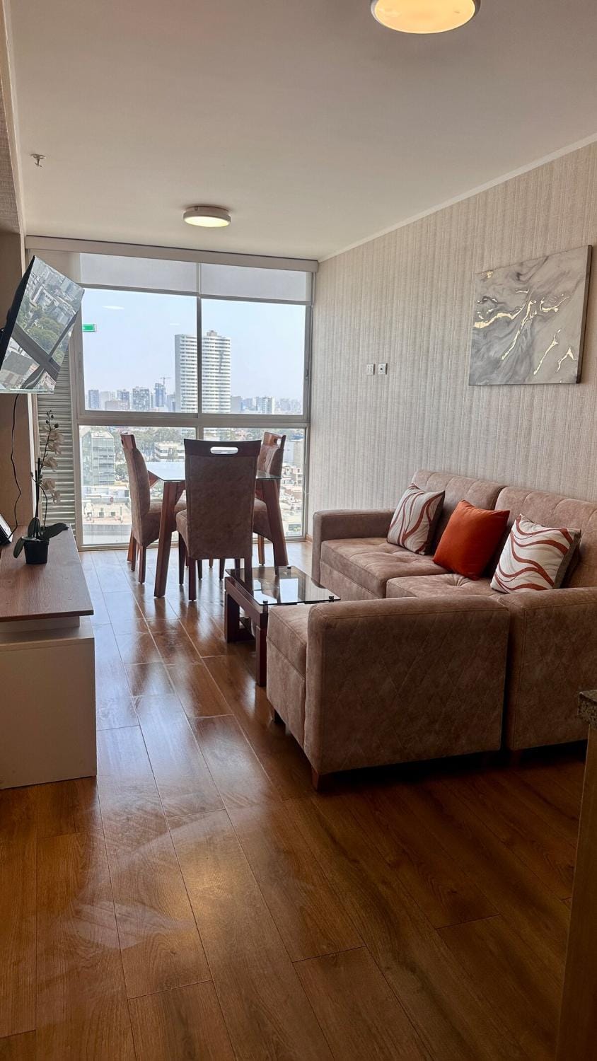 Apartment in front of the Ricardo Palma Clinic Apartment in San Isidro
