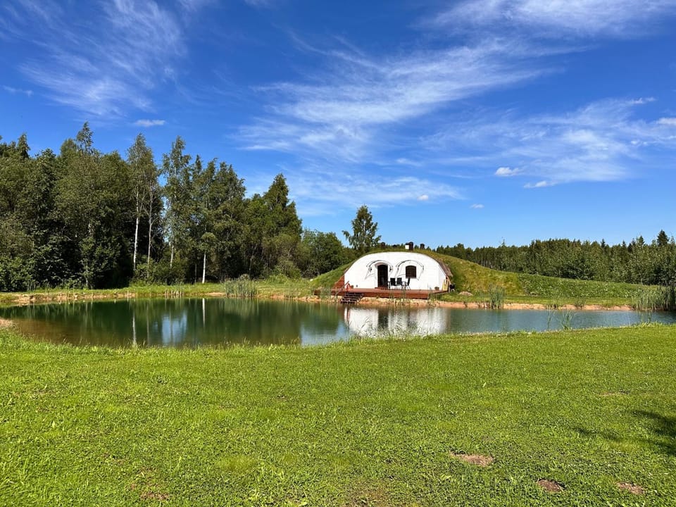 Nearby landmark, Day, Natural landscape, Lake view