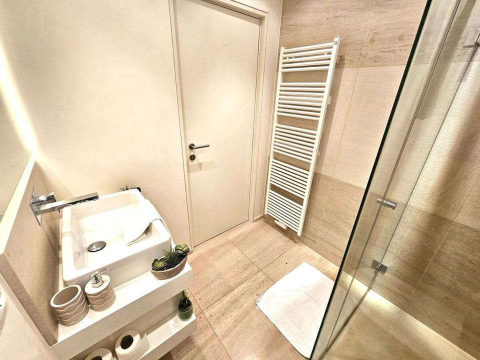Stylish Studio stay in Central Luxembourg-LUX11 Apartment in Luxembourg