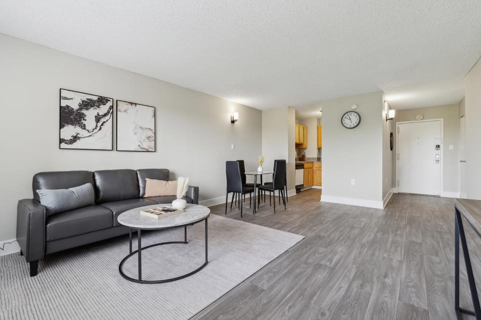 Legacy at Imperial Village 704 I 1 Bed 1 Bath Apartment in Richmond