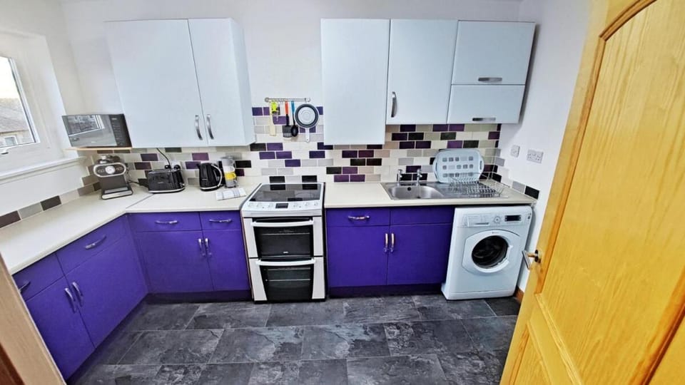 Fresh, bright&comfy 2 Bedroom flat near university Apartment in Aberdeen
