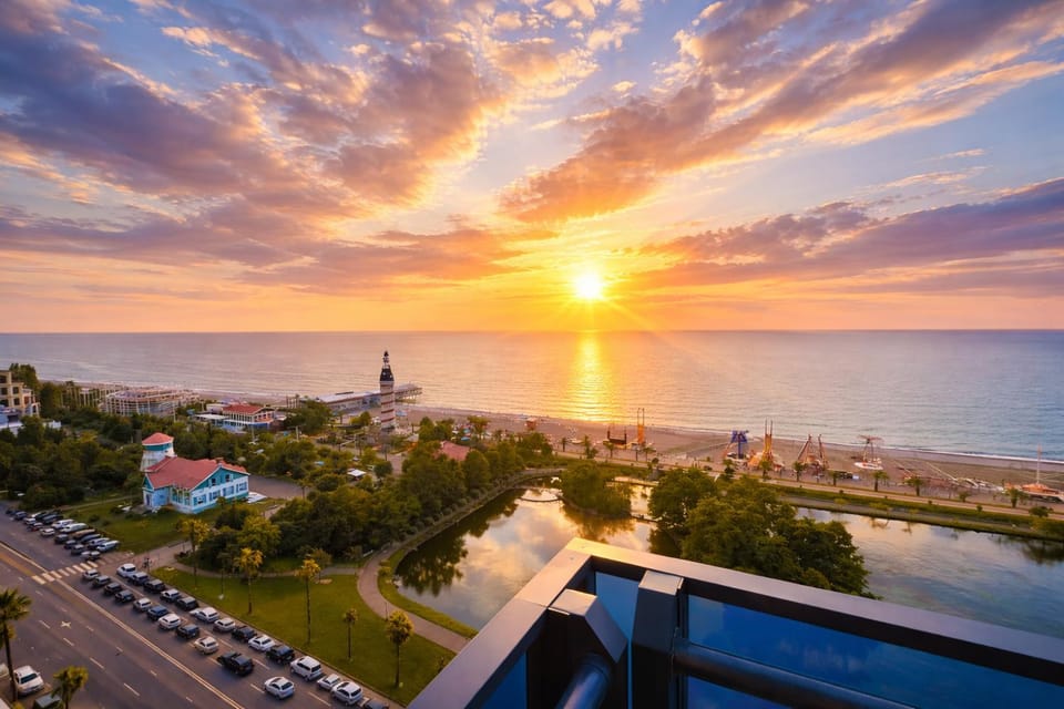 Nearby landmark, Day, Natural landscape, Bird's eye view, City view, Pool view, Sea view, Swimming pool, Sunrise, Sunset