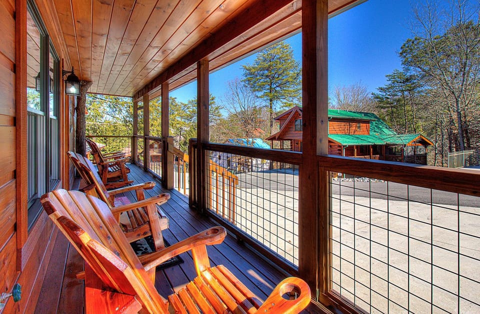 Pebblestone Lodge Chalet in Pigeon Forge