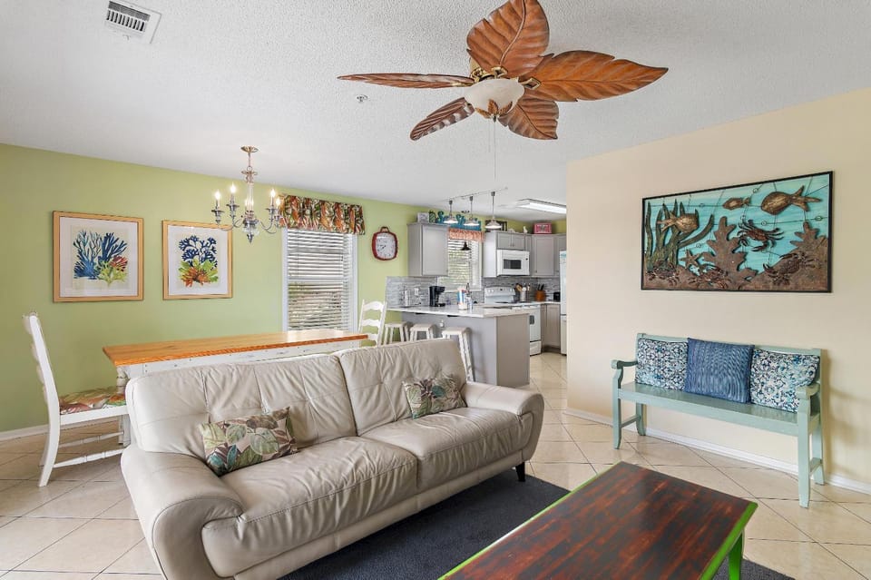 St. Martin Beachwalk Villas 221 House in Destin