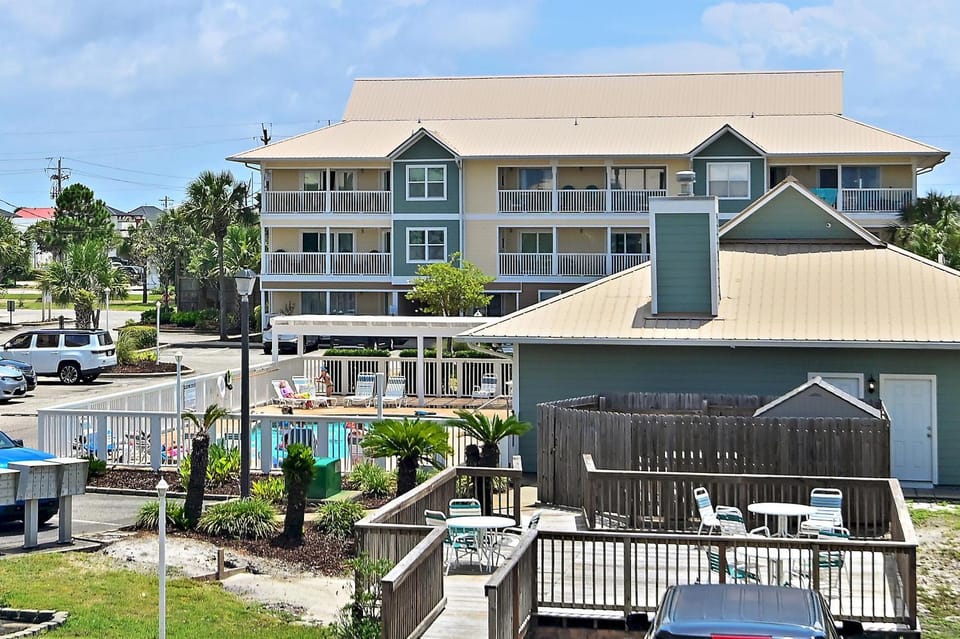 St. Martin Beachwalk Villas 221 House in Destin