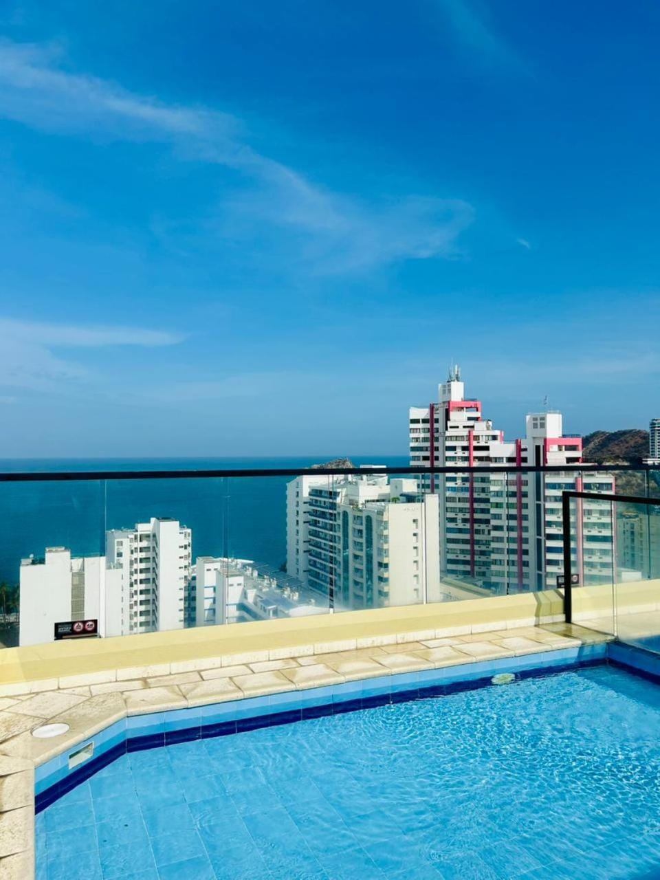 Day, Natural landscape, City view, Pool view, Sea view, Swimming pool