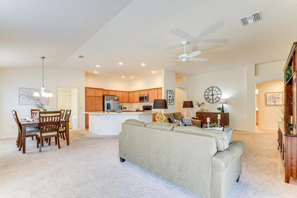 < 1 Mi to Brownwood Paddock Square: Home w/ Patio! House in The Villages