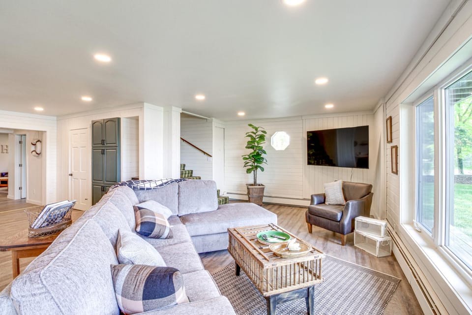 Private Beach: Lakefront Escape in Brainerd! House in Minnesota