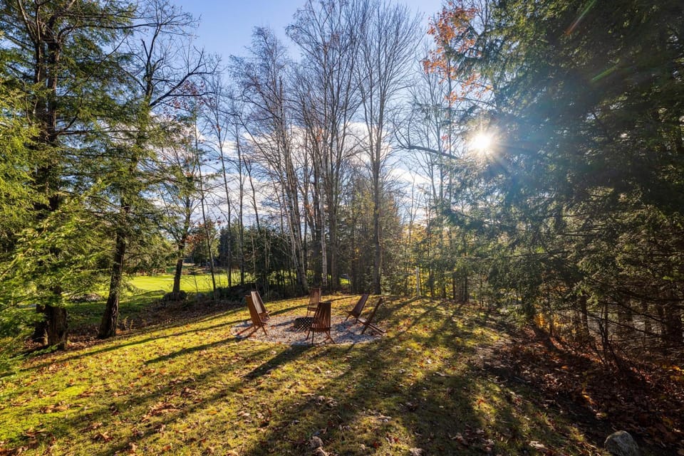 Dog-Friendly Eastman Community Resort House in Grantham