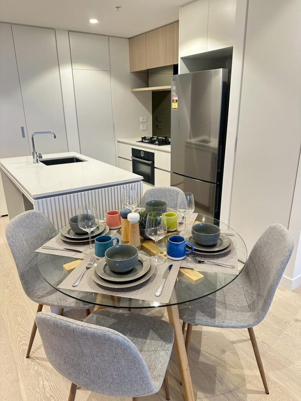 Kitchen or kitchenette, Dining area, dishwasher, oven, stove