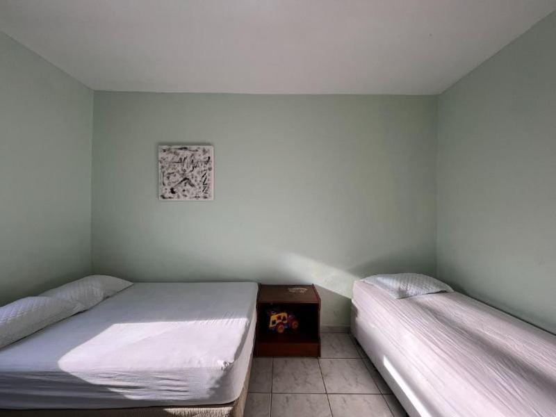 Casa de praia em Condomínio, Ar e Piscina c/ Hidro House in Bertioga