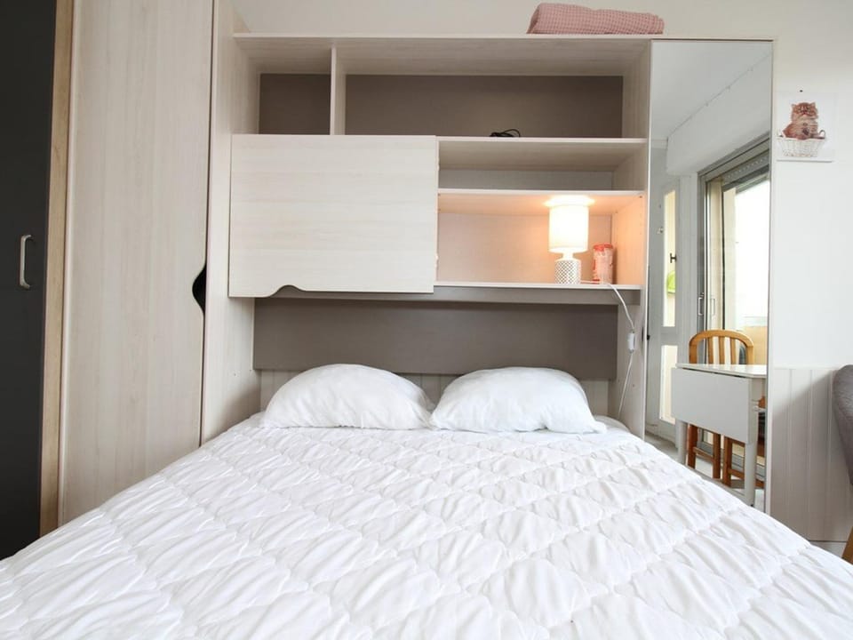 Studio rénové à Balaruc-les-Bains, proche Thermes - FR-1-553-304 Apartment in Balaruc-les-Bains