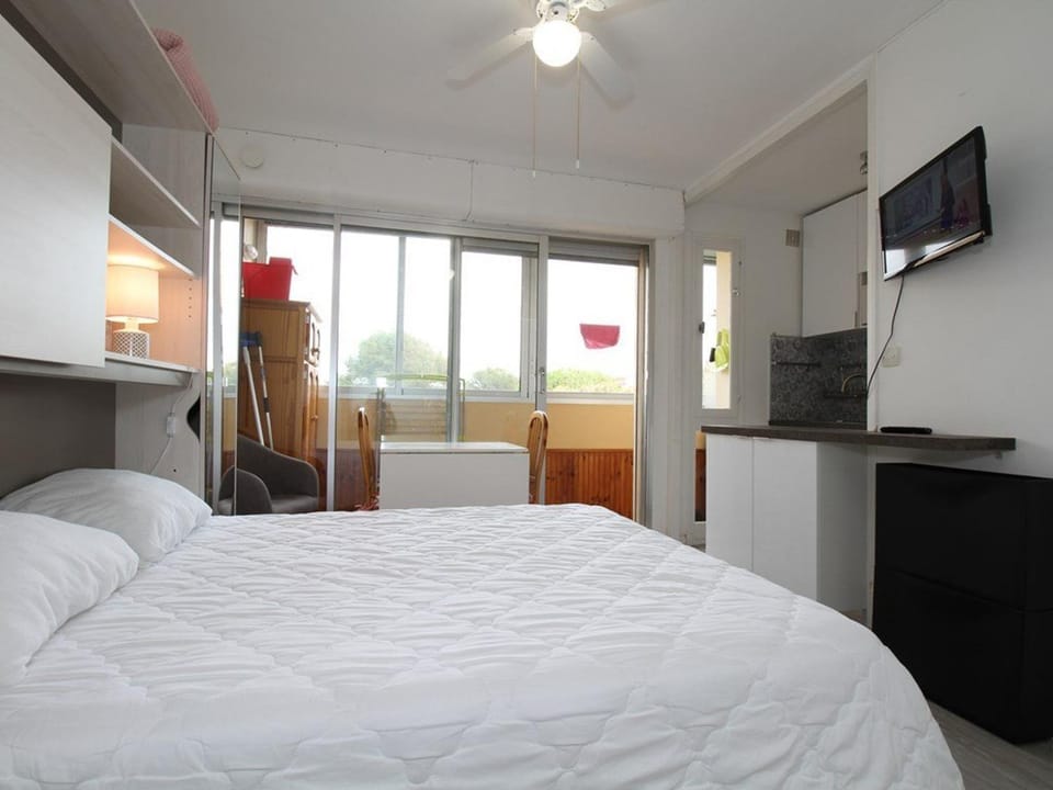 Studio rénové à Balaruc-les-Bains, proche Thermes - FR-1-553-304 Apartment in Balaruc-les-Bains
