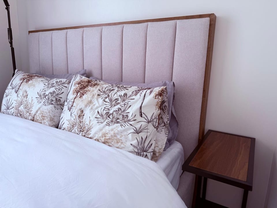 Bright & Cozy High-Rise Condo Apartment in Santa Rosa