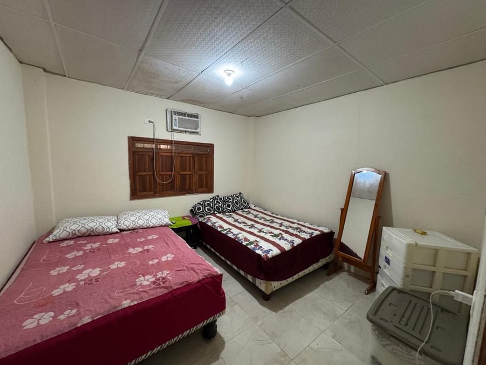 La Casita del Sol House in Manabí Province
