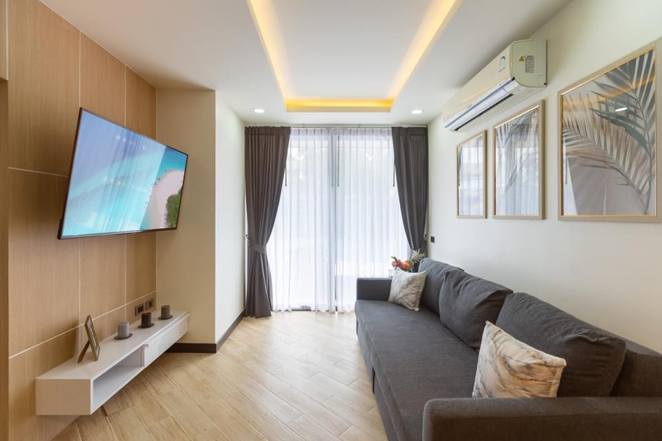 TV and multimedia, Seating area