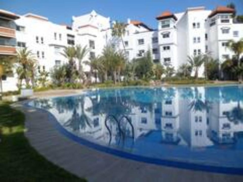 Cozy Escape for 2 Marina Retreat Apartment in Agadir