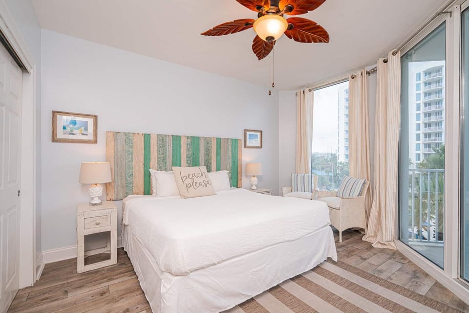 Resort Oasis with Lagoon Pool View House in Destin