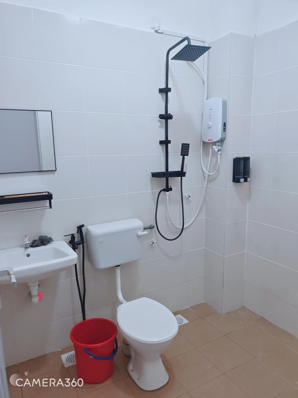 ZARI Homestay Kamunting House in Malaysia