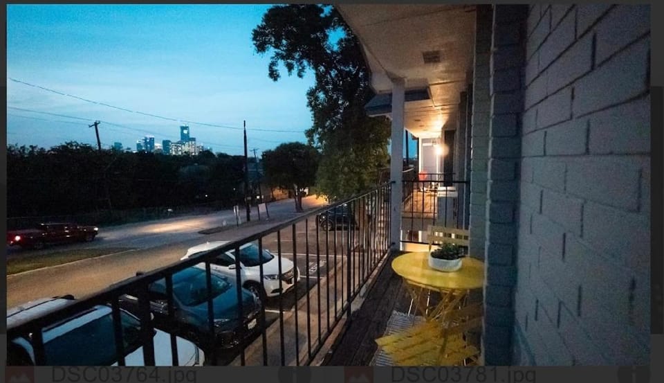 View (from property/room), Street view, Parking