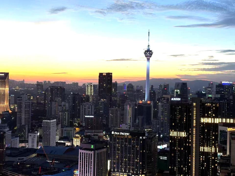 Nearby landmark, City view, Sunset