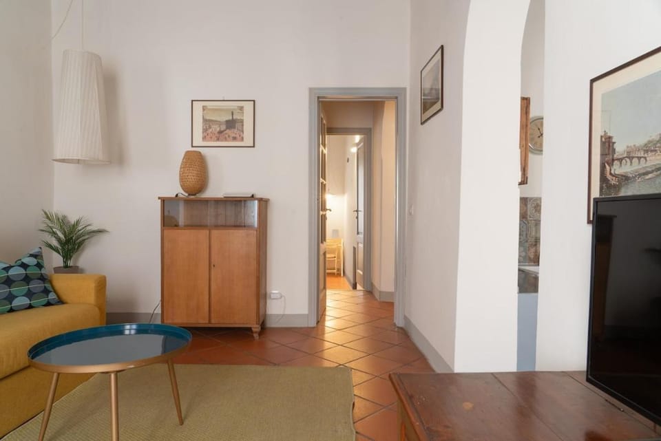 Cedar Pepi Apartment in Florence